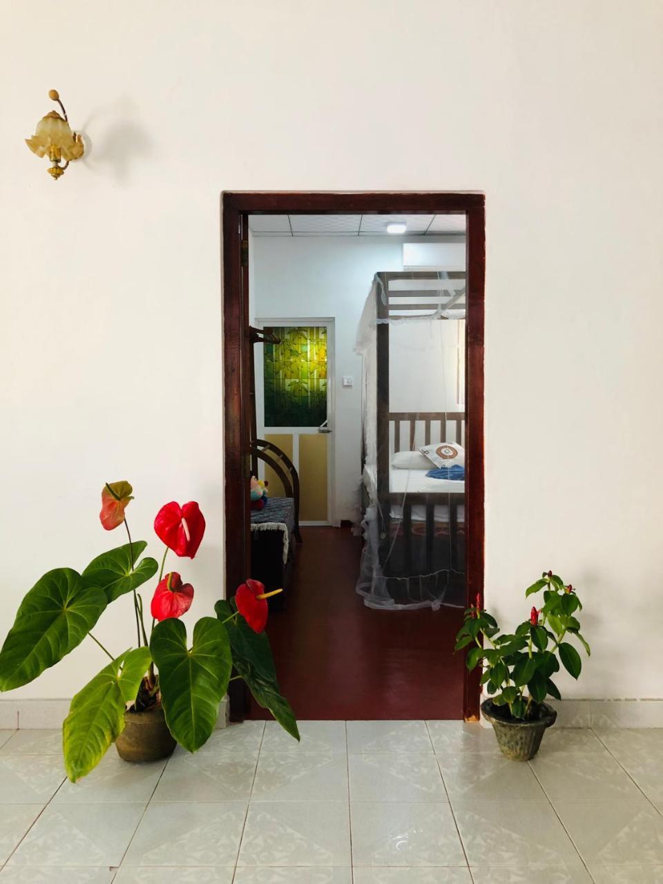 Mirissa White House Hotel ภายนอก รูปภาพ